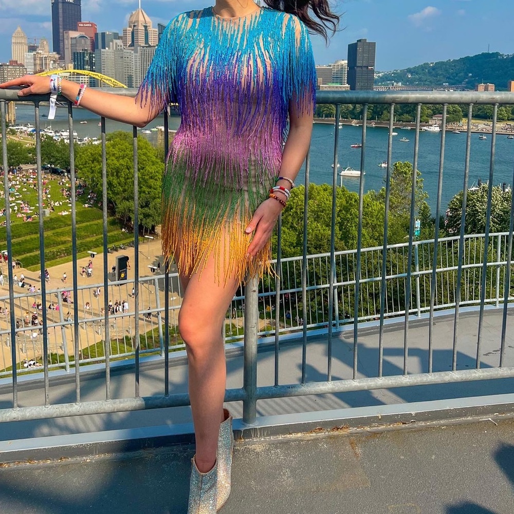 Rainbow Tassel Fringe Shift Dress
Statement Beaded Tassels
Worn to eras tour